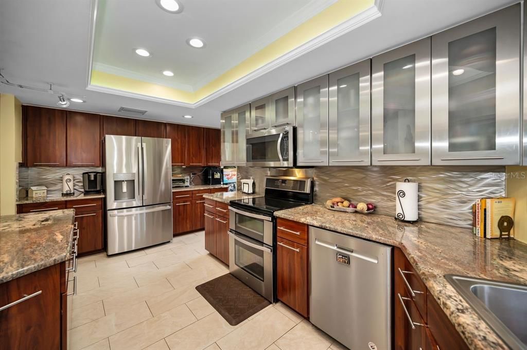 For Sale: $935,900 (4 beds, 3 baths, 3021 Square Feet)