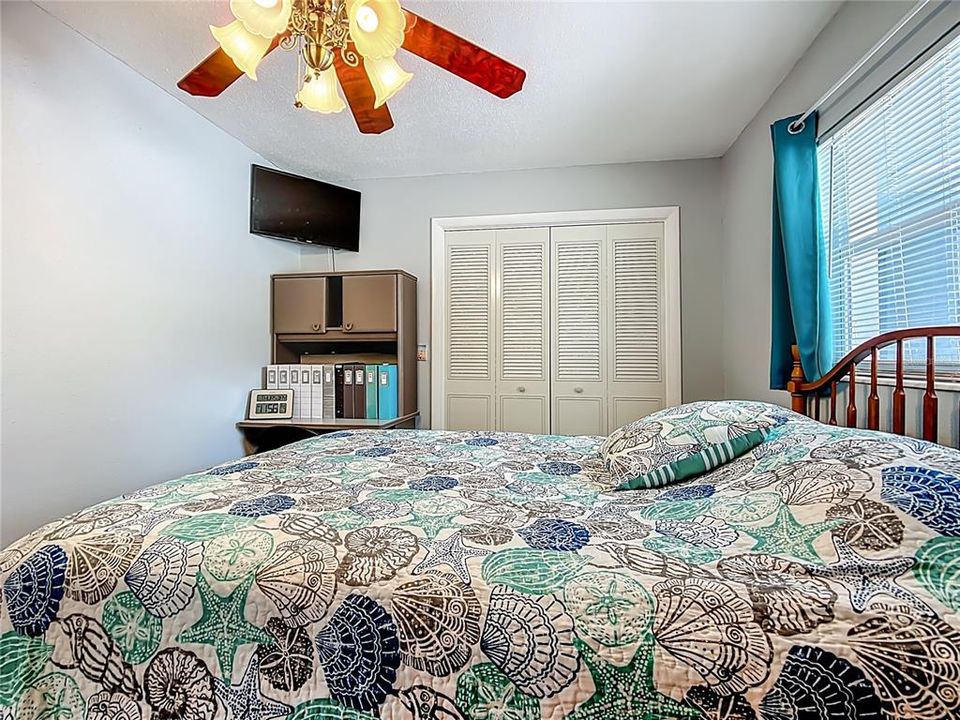 For Sale: $425,000 (3 beds, 3 baths, 2874 Square Feet)