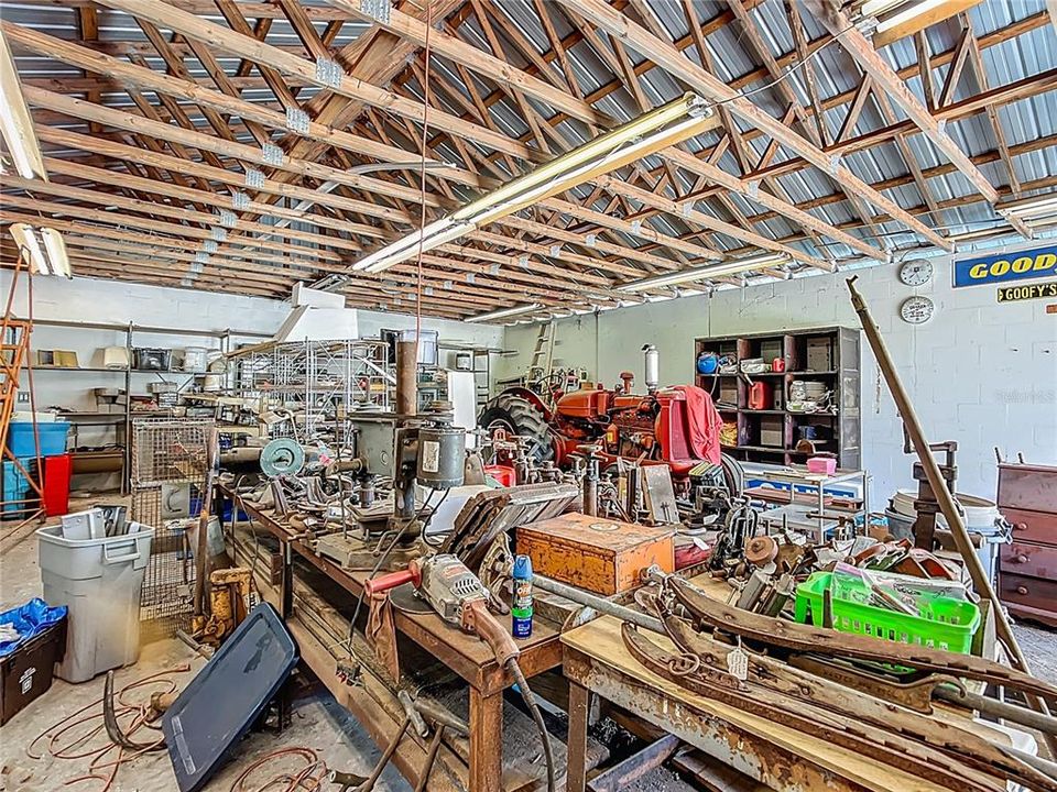 For Sale: $425,000 (3 beds, 3 baths, 2874 Square Feet)