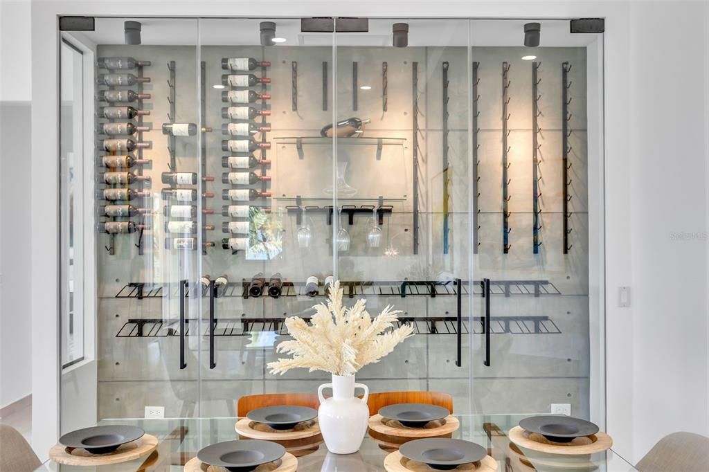 For Sale: $2,495,000 (4 beds, 4 baths, 3200 Square Feet)