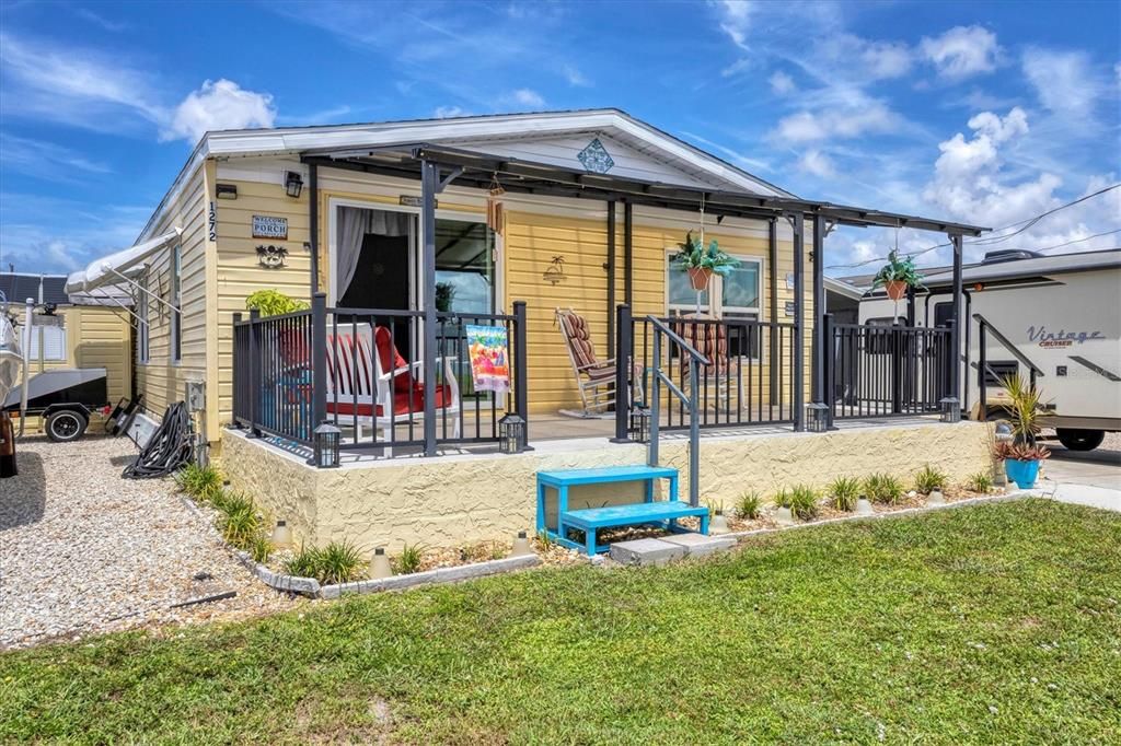 En Venta: $249,000 (2 camas, 2 baños, 1100 Pies cuadrados)