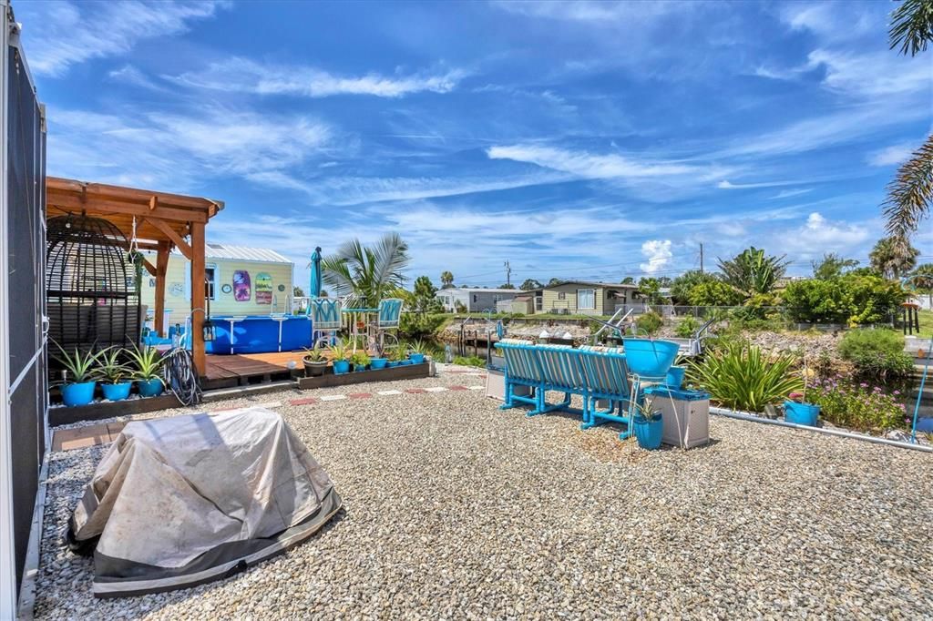 En Venta: $249,000 (2 camas, 2 baños, 1100 Pies cuadrados)