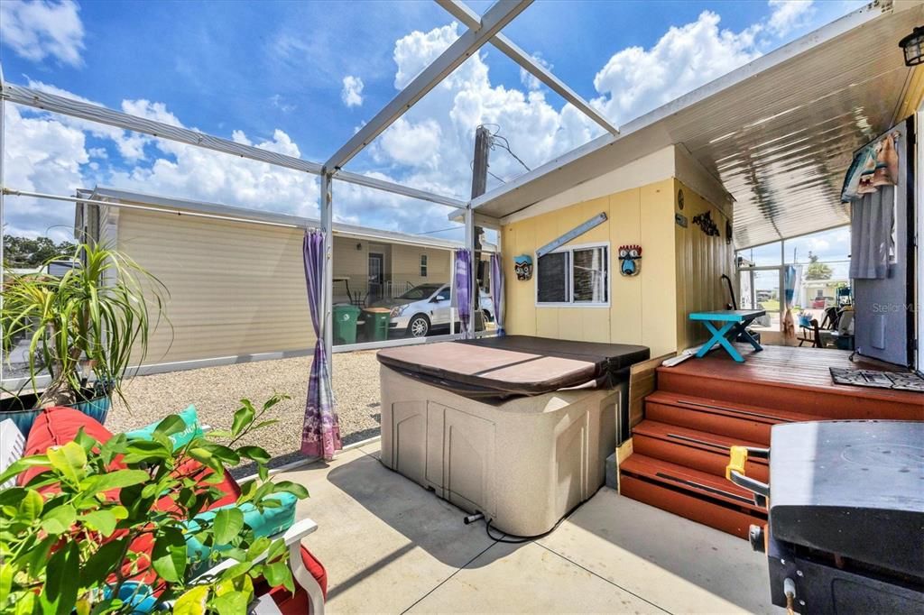 En Venta: $249,000 (2 camas, 2 baños, 1100 Pies cuadrados)