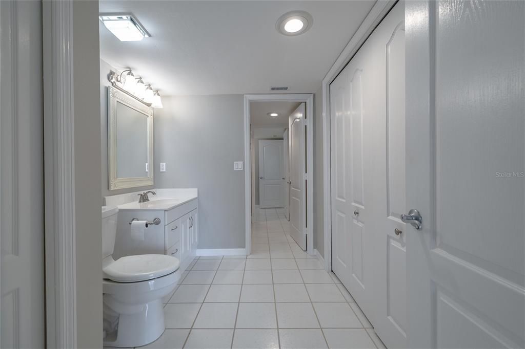 Activo con contrato: $438,500 (3 camas, 2 baños, 2100 Pies cuadrados)