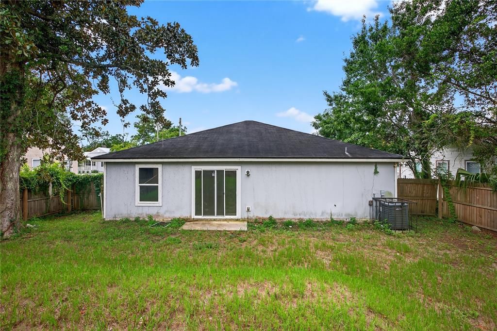 待售: $249,900 (3 贝兹, 2 浴室, 1196 平方英尺)