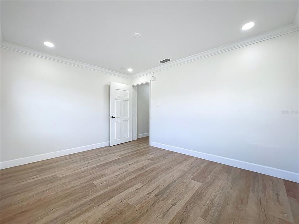 待售: $46,160 (0 贝兹, 0 浴室, 2308 平方英尺)