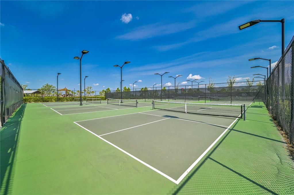 Active With Contract: $369,000 (4 beds, 3 baths, 2027 Square Feet)