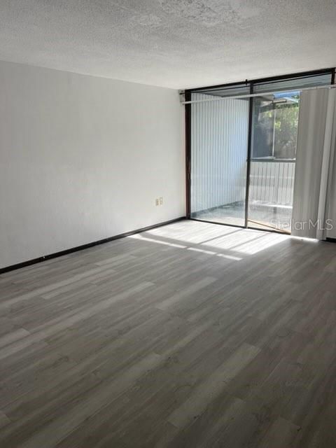 待售: $99,000 (2 贝兹, 2 浴室, 1292 平方英尺)