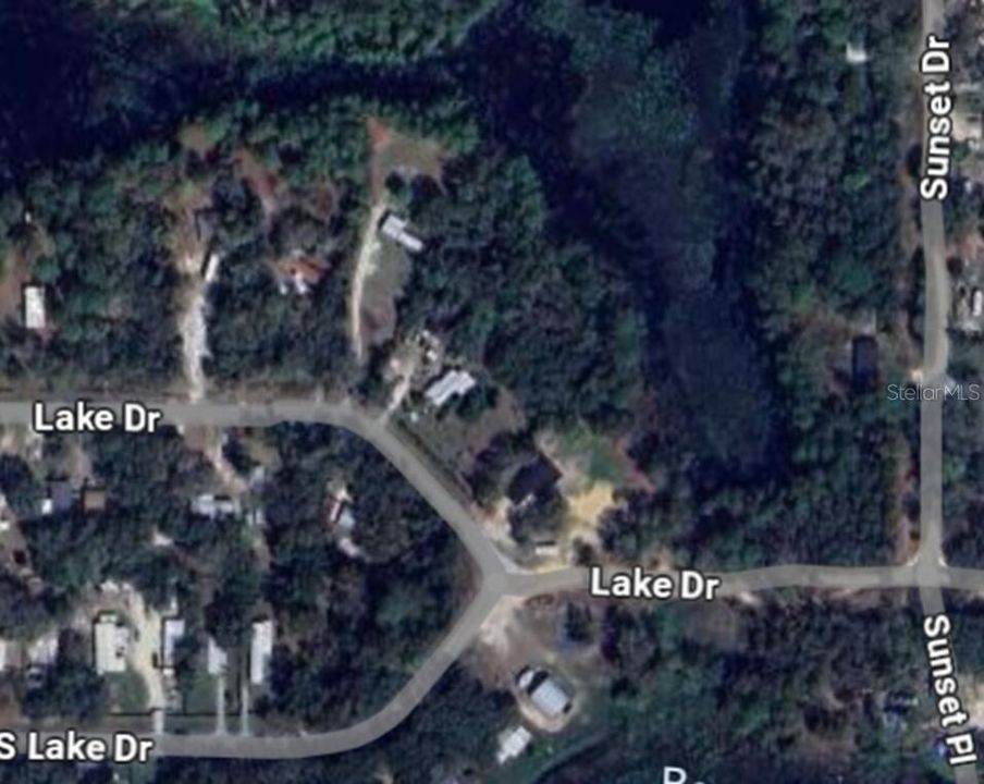 На продажу: $27,777 (0.41 acres)