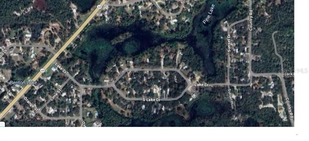 На продажу: $27,777 (0.41 acres)