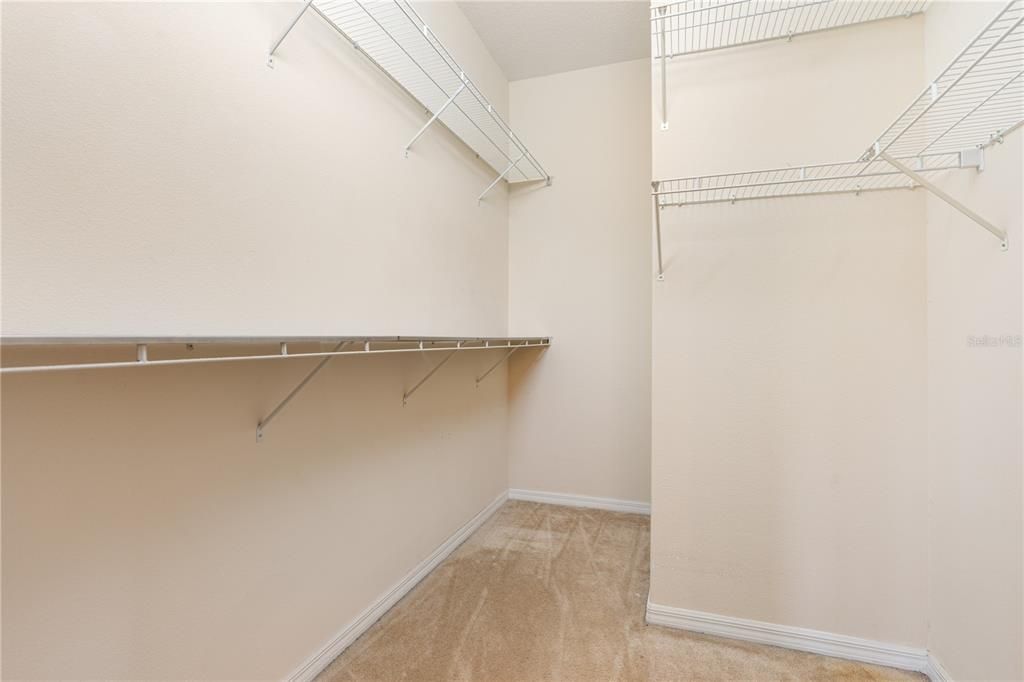 Active With Contract: $400,000 (3 beds, 2 baths, 1888 Square Feet)