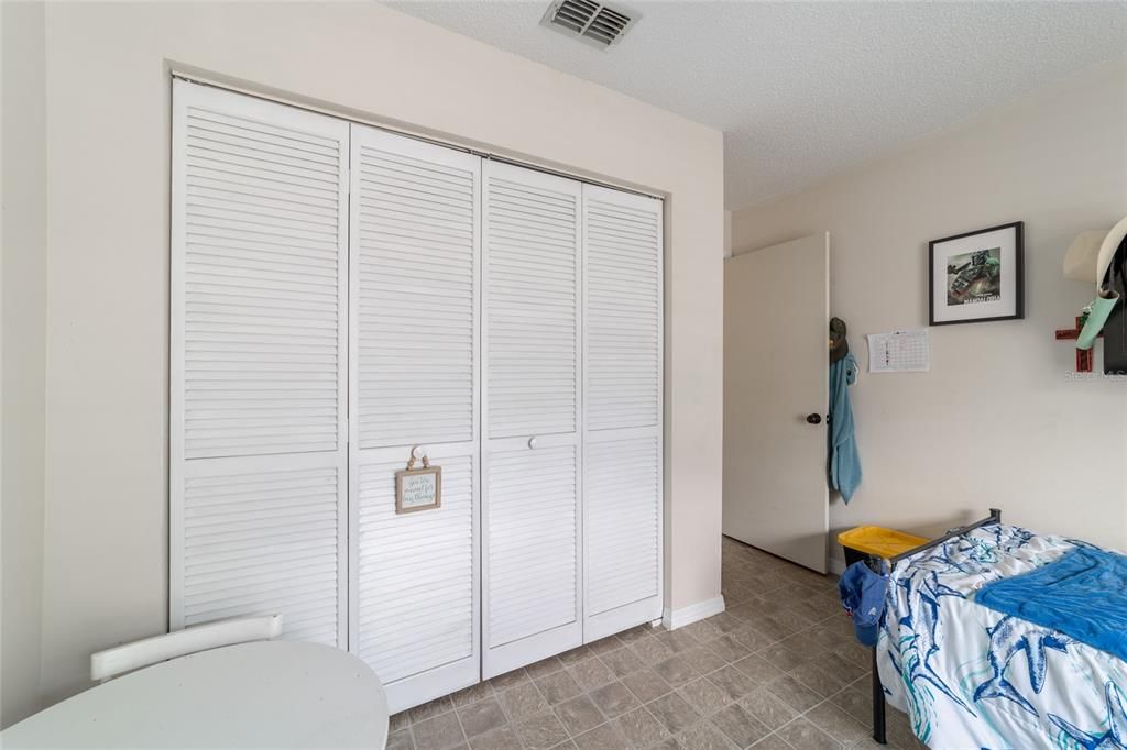 En Venta: $175,000 (2 camas, 2 baños, 1051 Pies cuadrados)