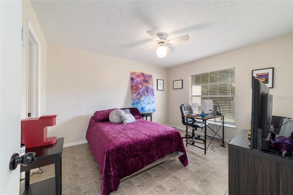 En Venta: $175,000 (2 camas, 2 baños, 1051 Pies cuadrados)