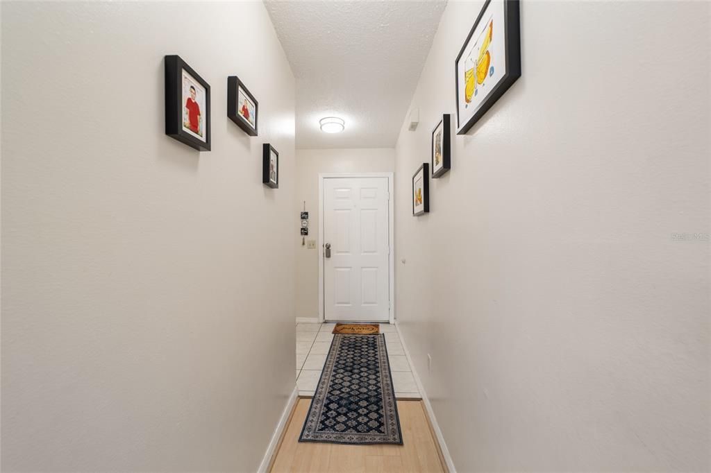 En Venta: $175,000 (2 camas, 2 baños, 1051 Pies cuadrados)