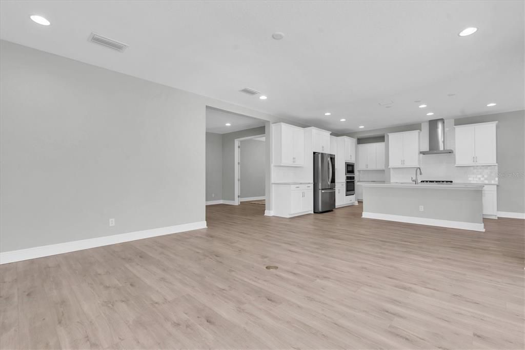 待售: $865,000 (4 贝兹, 3 浴室, 3182 平方英尺)