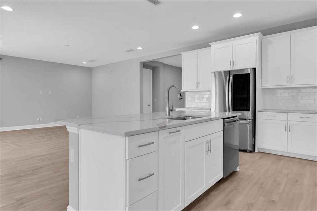 待售: $865,000 (4 贝兹, 3 浴室, 3182 平方英尺)