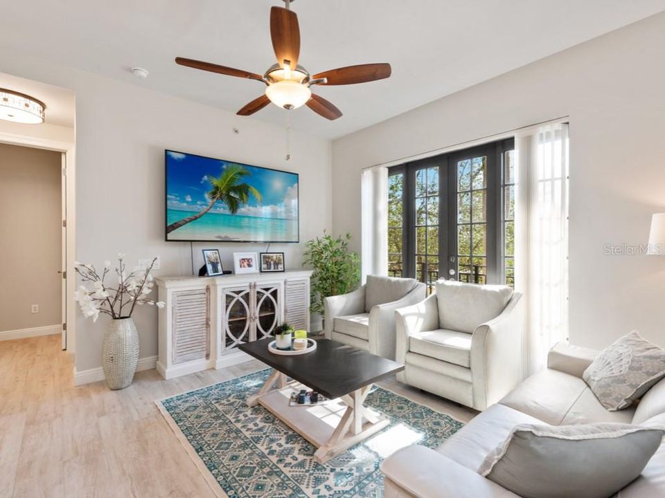 待售: $438,000 (3 贝兹, 2 浴室, 1494 平方英尺)