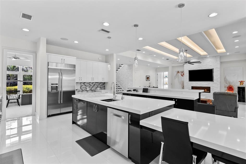 En Venta: $2,499,000 (5 camas, 3 baños, 4709 Pies cuadrados)