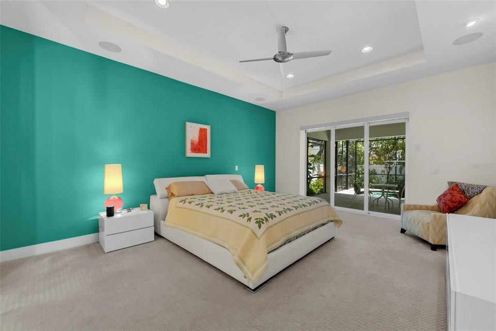 En Venta: $2,499,000 (5 camas, 3 baños, 4709 Pies cuadrados)