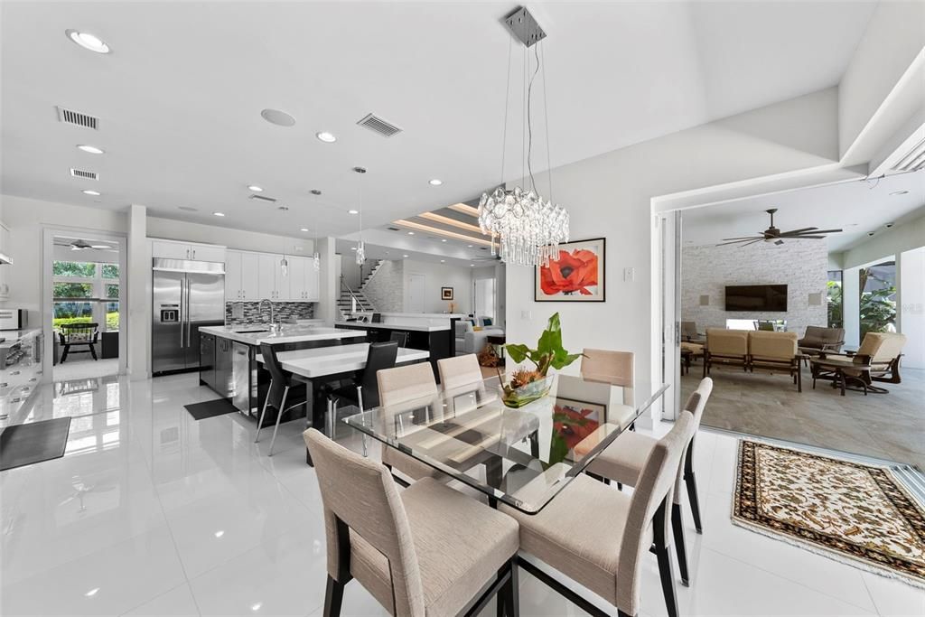 En Venta: $2,499,000 (5 camas, 3 baños, 4709 Pies cuadrados)