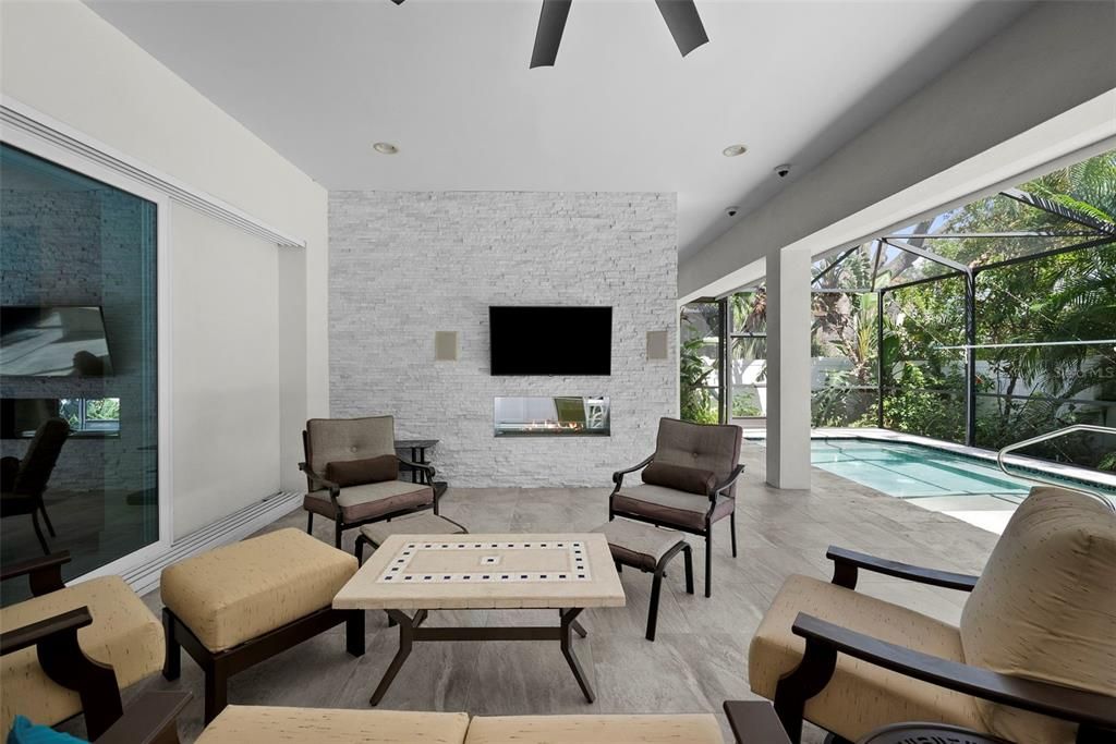 En Venta: $2,499,000 (5 camas, 3 baños, 4709 Pies cuadrados)