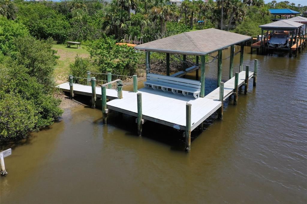 For Sale: $499,000 (0.25 acres)