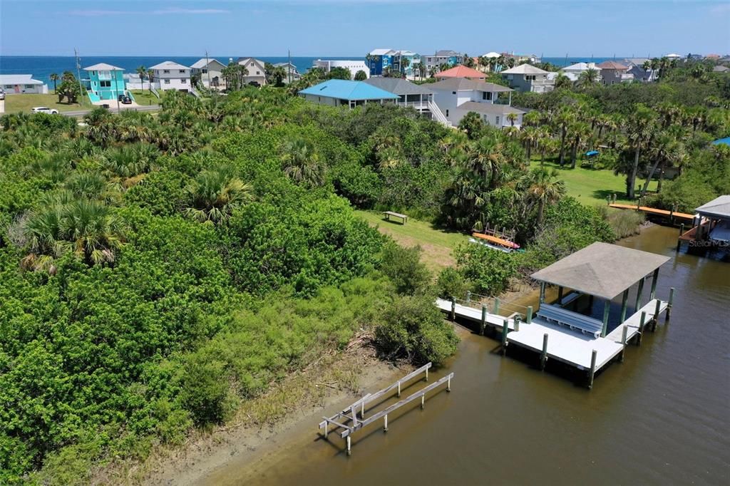 For Sale: $499,000 (0.25 acres)