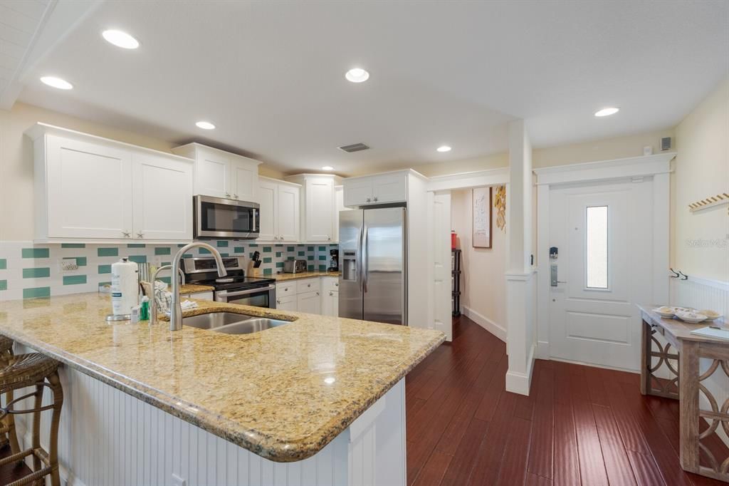 For Sale: $1,799,000 (3 beds, 2 baths, 1447 Square Feet)