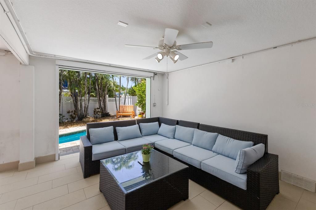 For Sale: $1,799,000 (3 beds, 2 baths, 1447 Square Feet)