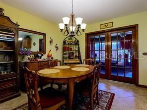 En Venta: $650,000 (3 camas, 2 baños, 2641 Pies cuadrados)