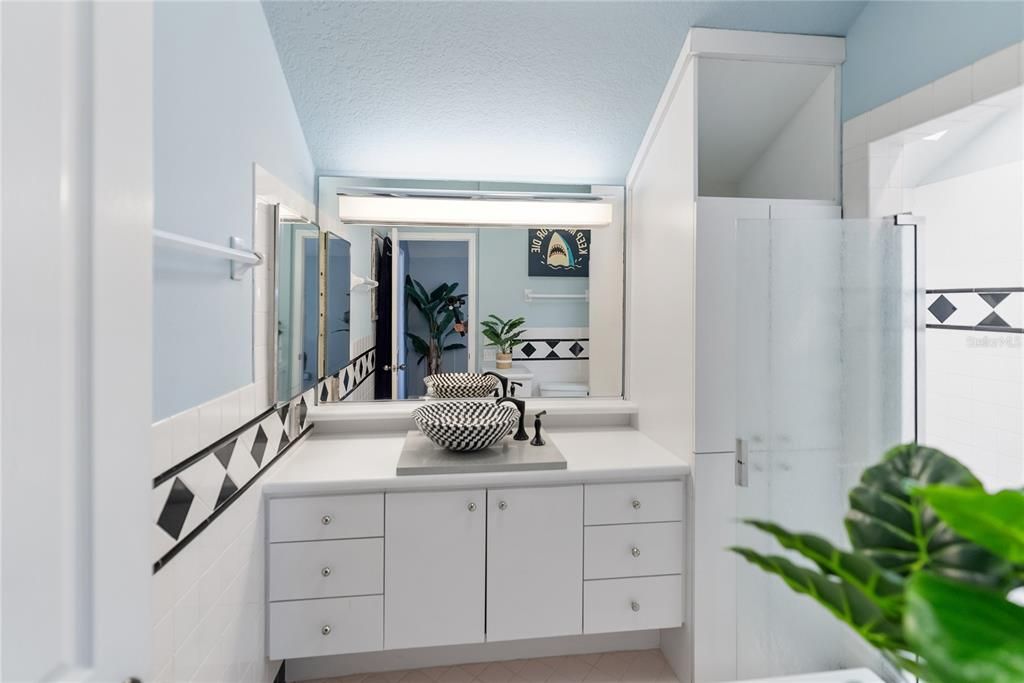 На продажу: $649,000 (4 спален, 3 ванн, 2383 Квадратных фут)