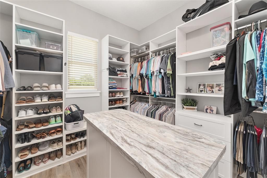 На продажу: $1,149,000 (4 спален, 2 ванн, 2840 Квадратных фут)