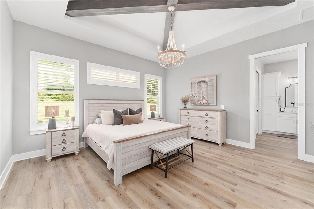 На продажу: $1,149,000 (4 спален, 2 ванн, 2840 Квадратных фут)