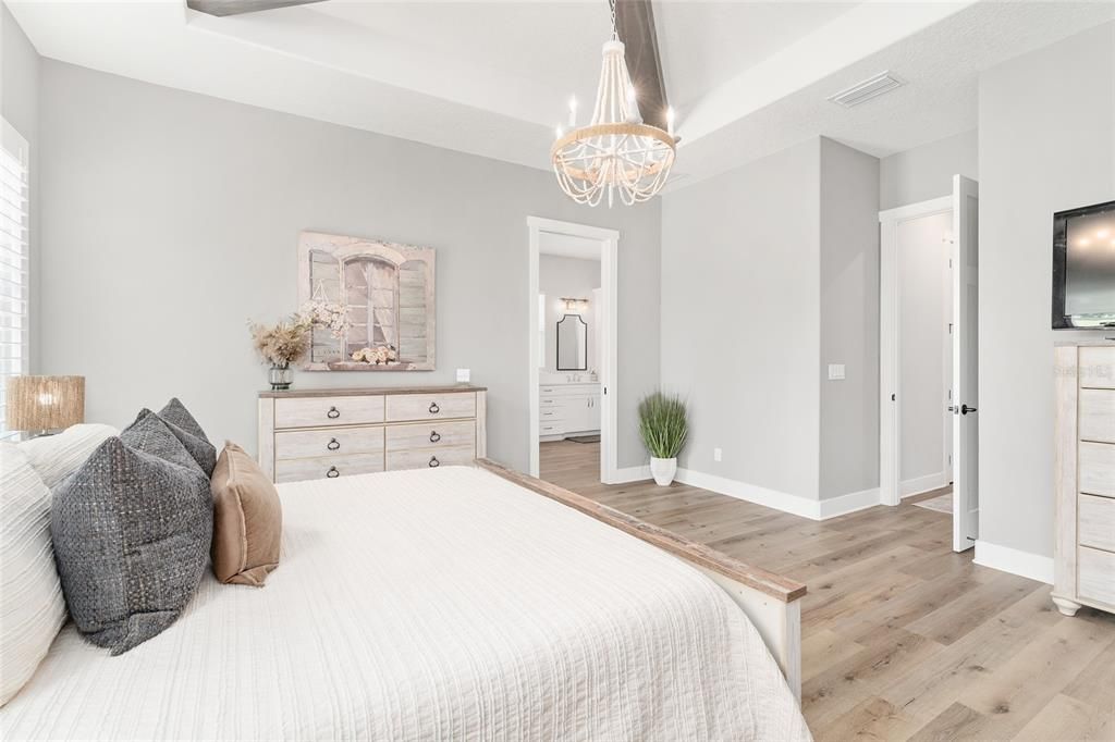 На продажу: $1,149,000 (4 спален, 2 ванн, 2840 Квадратных фут)