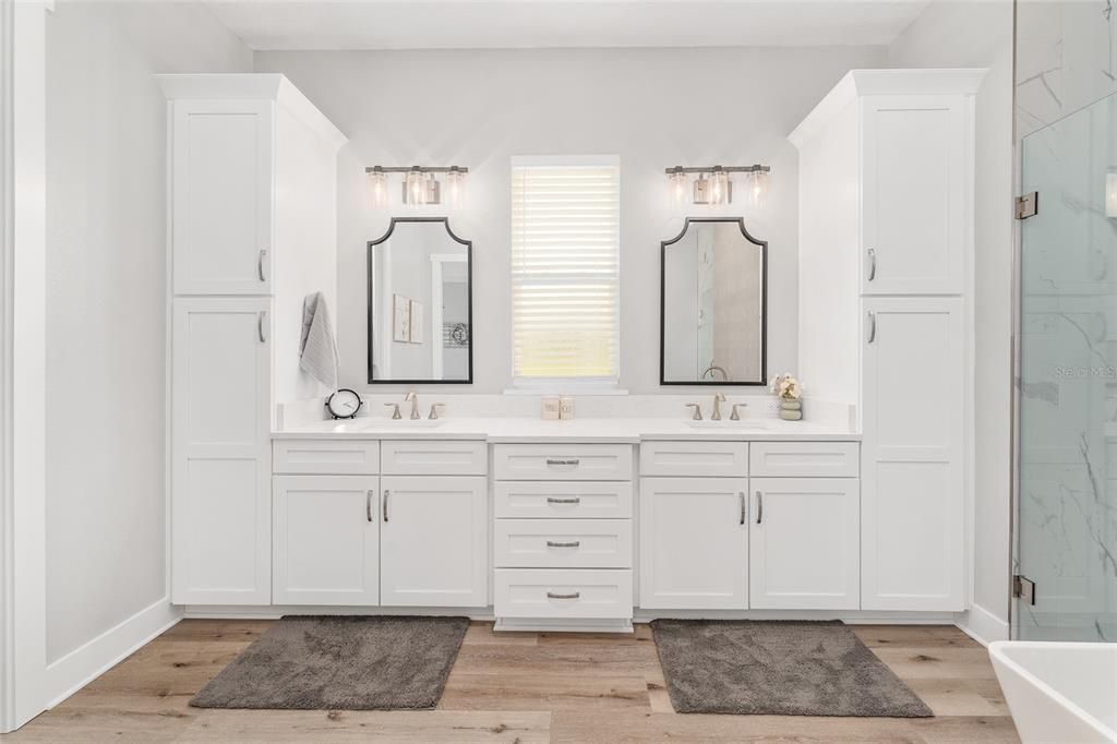 На продажу: $1,149,000 (4 спален, 2 ванн, 2840 Квадратных фут)