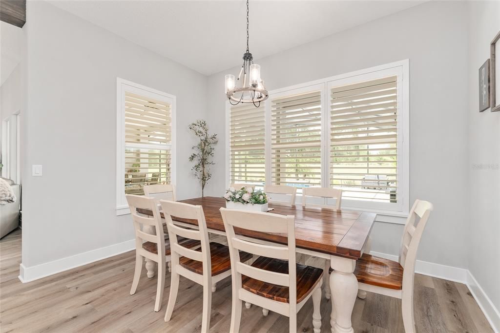 На продажу: $1,149,000 (4 спален, 2 ванн, 2840 Квадратных фут)