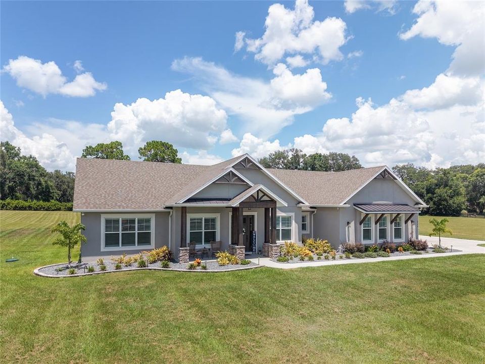 На продажу: $1,149,000 (4 спален, 2 ванн, 2840 Квадратных фут)