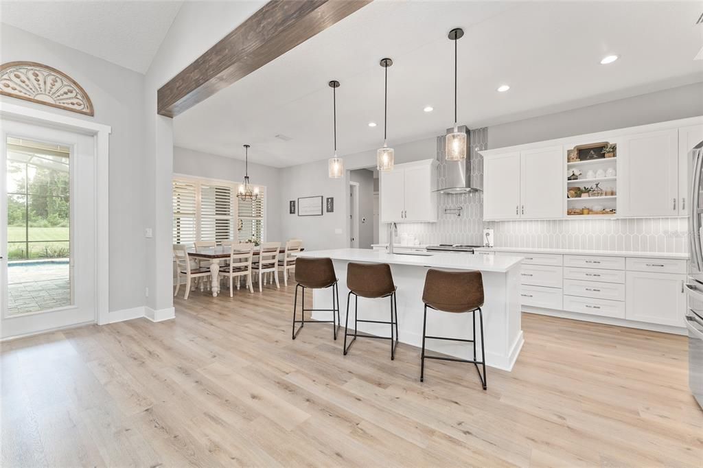 На продажу: $1,149,000 (4 спален, 2 ванн, 2840 Квадратных фут)