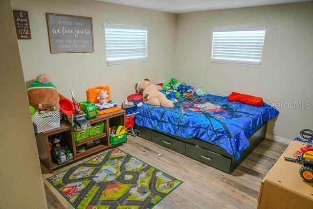 待售: $205,000 (3 贝兹, 2 浴室, 1500 平方英尺)