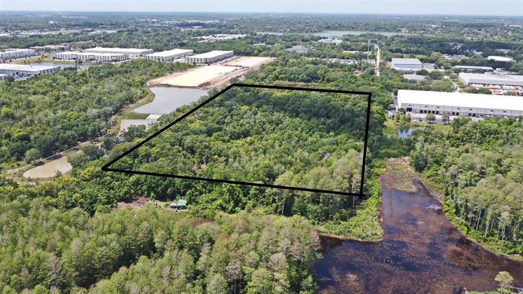 待售: $3,000,000 (9.73 acres)