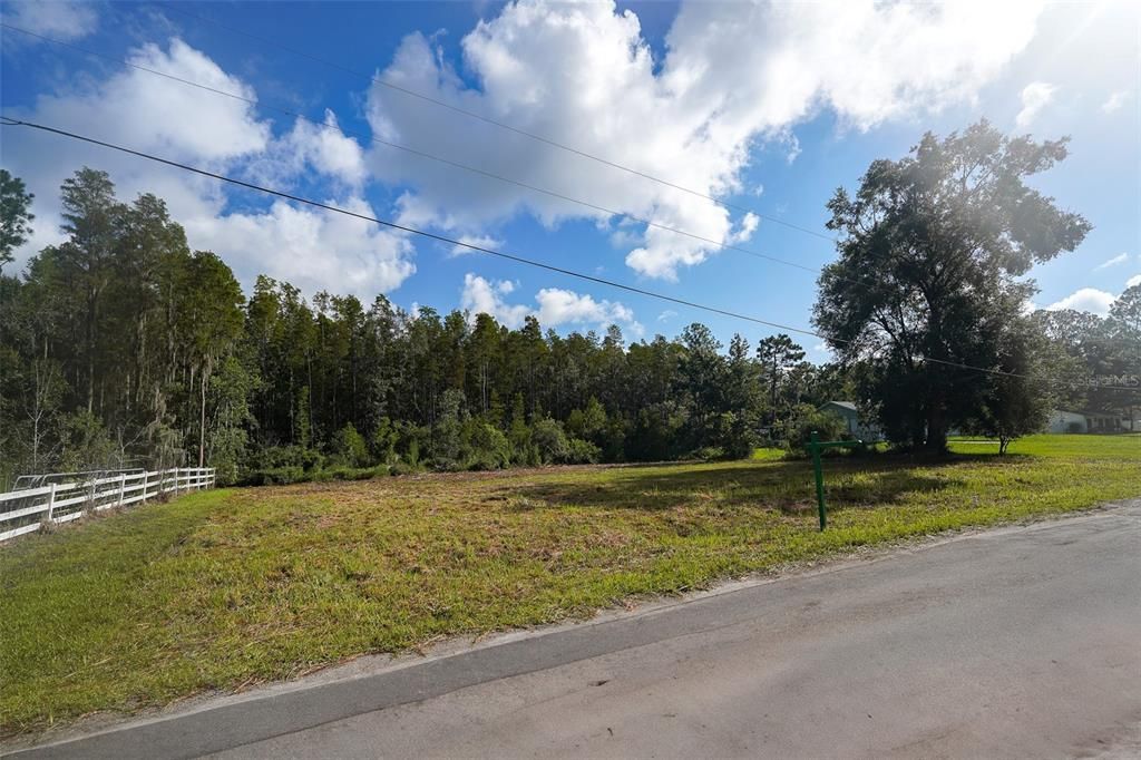 En Venta: $125,000 (1.00 acres)