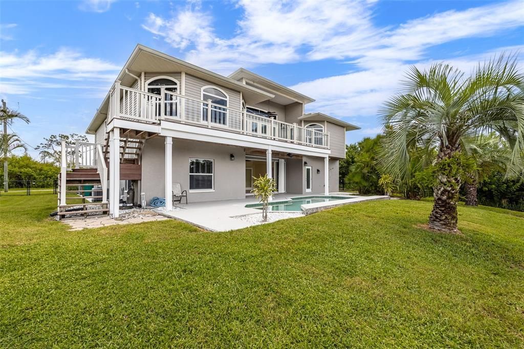 For Sale: $997,000 (4 beds, 3 baths, 4746 Square Feet)