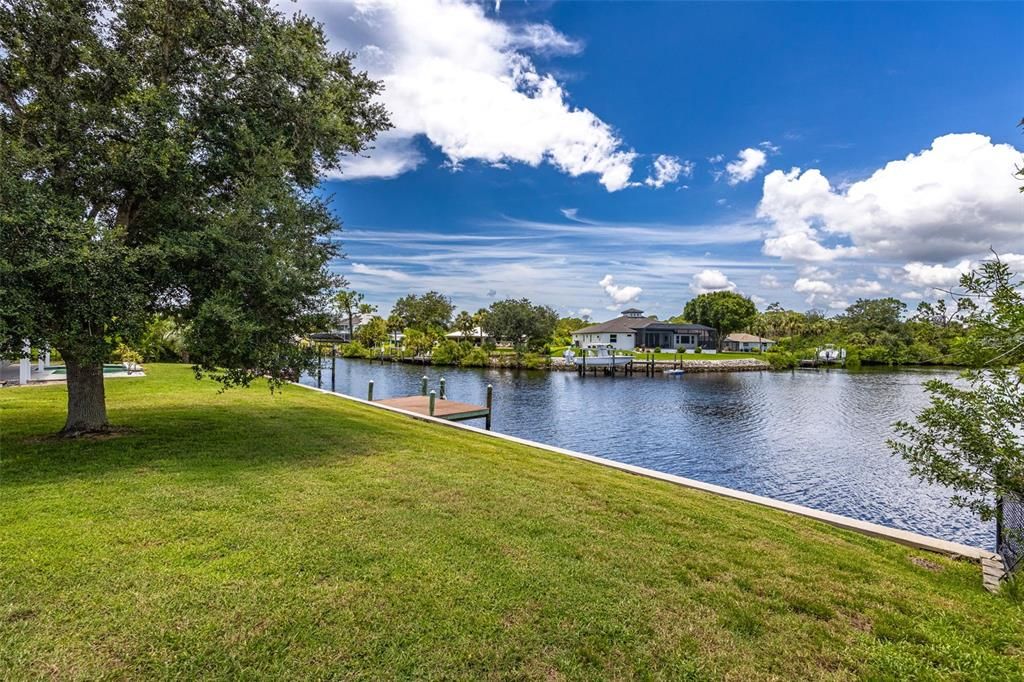 For Sale: $997,000 (4 beds, 3 baths, 4746 Square Feet)