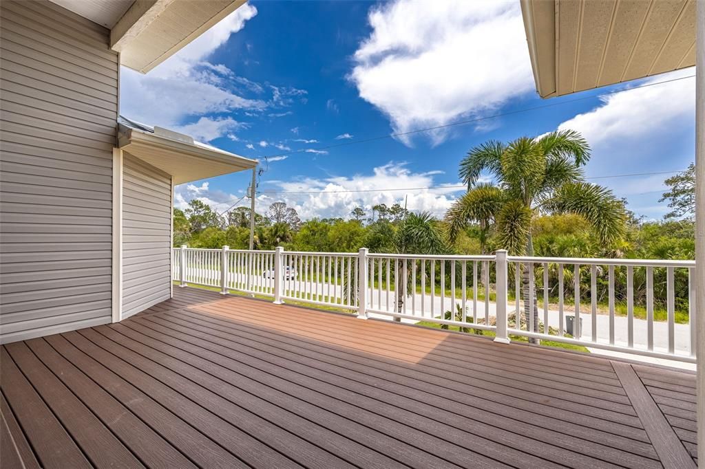 For Sale: $997,000 (4 beds, 3 baths, 4746 Square Feet)