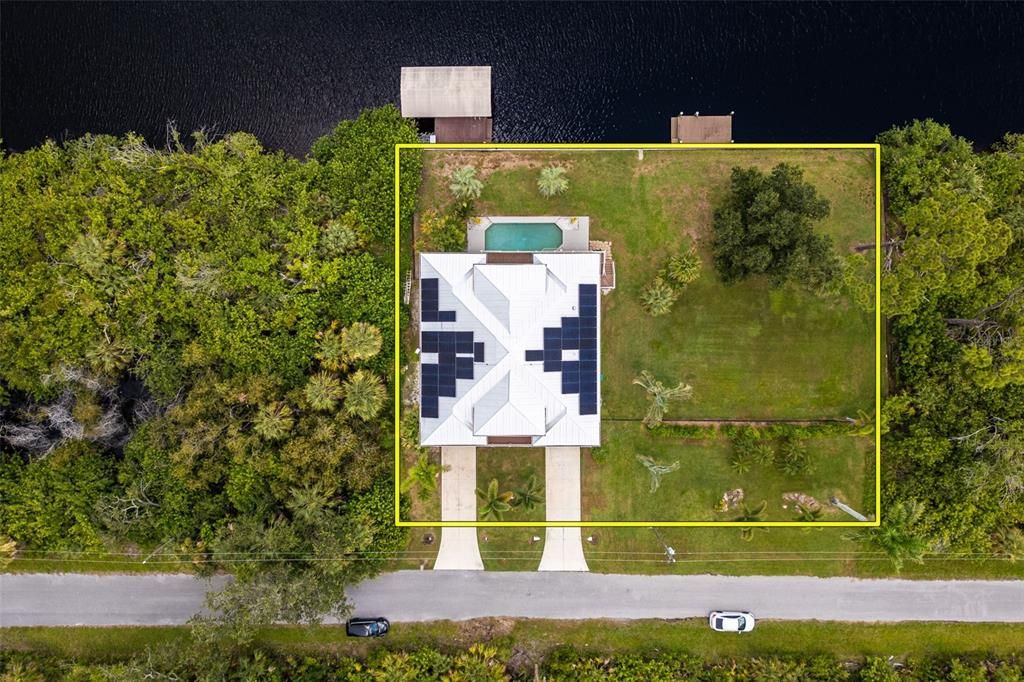 For Sale: $997,000 (4 beds, 3 baths, 4746 Square Feet)