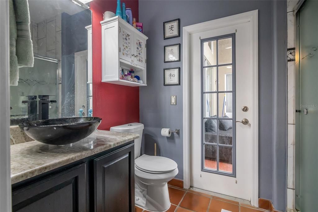 合同活跃: $3,500 (4 贝兹, 3 浴室, 2598 平方英尺)