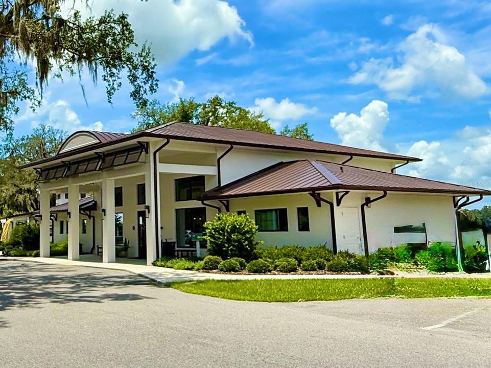 待售: $249,500 (2 贝兹, 2 浴室, 1053 平方英尺)