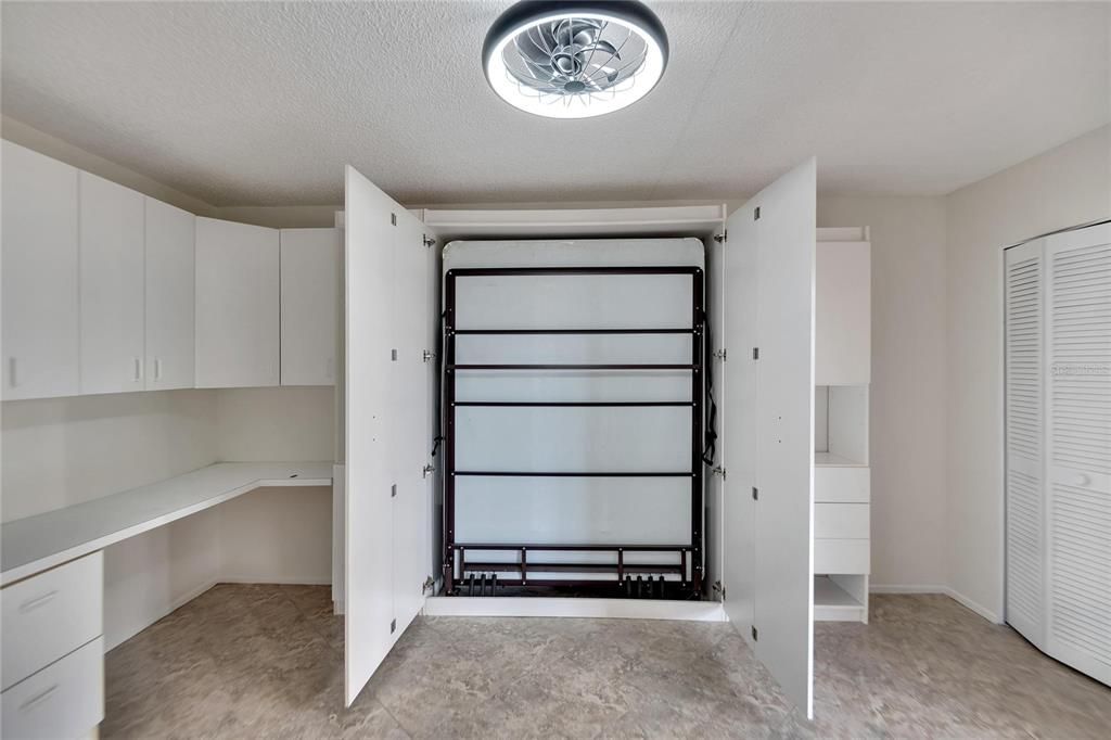 На продажу: $249,900 (2 спален, 2 ванн, 1254 Квадратных фут)