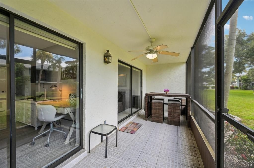 На продажу: $225,000 (2 спален, 2 ванн, 966 Квадратных фут)