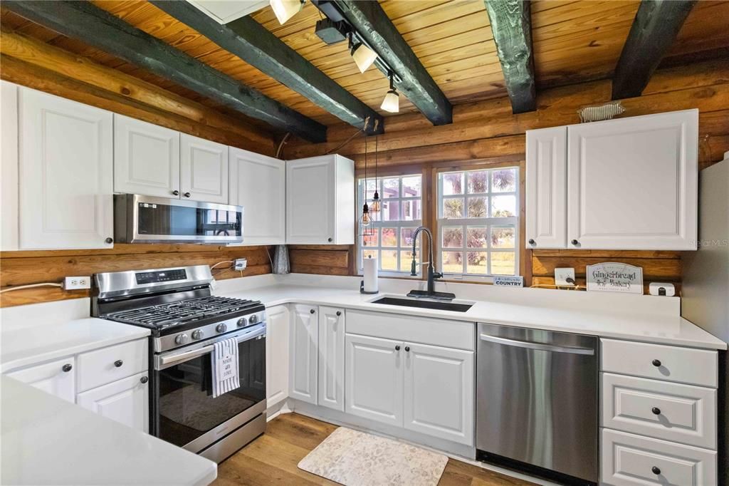 Active With Contract: $499,900 (4 beds, 2 baths, 2310 Square Feet)